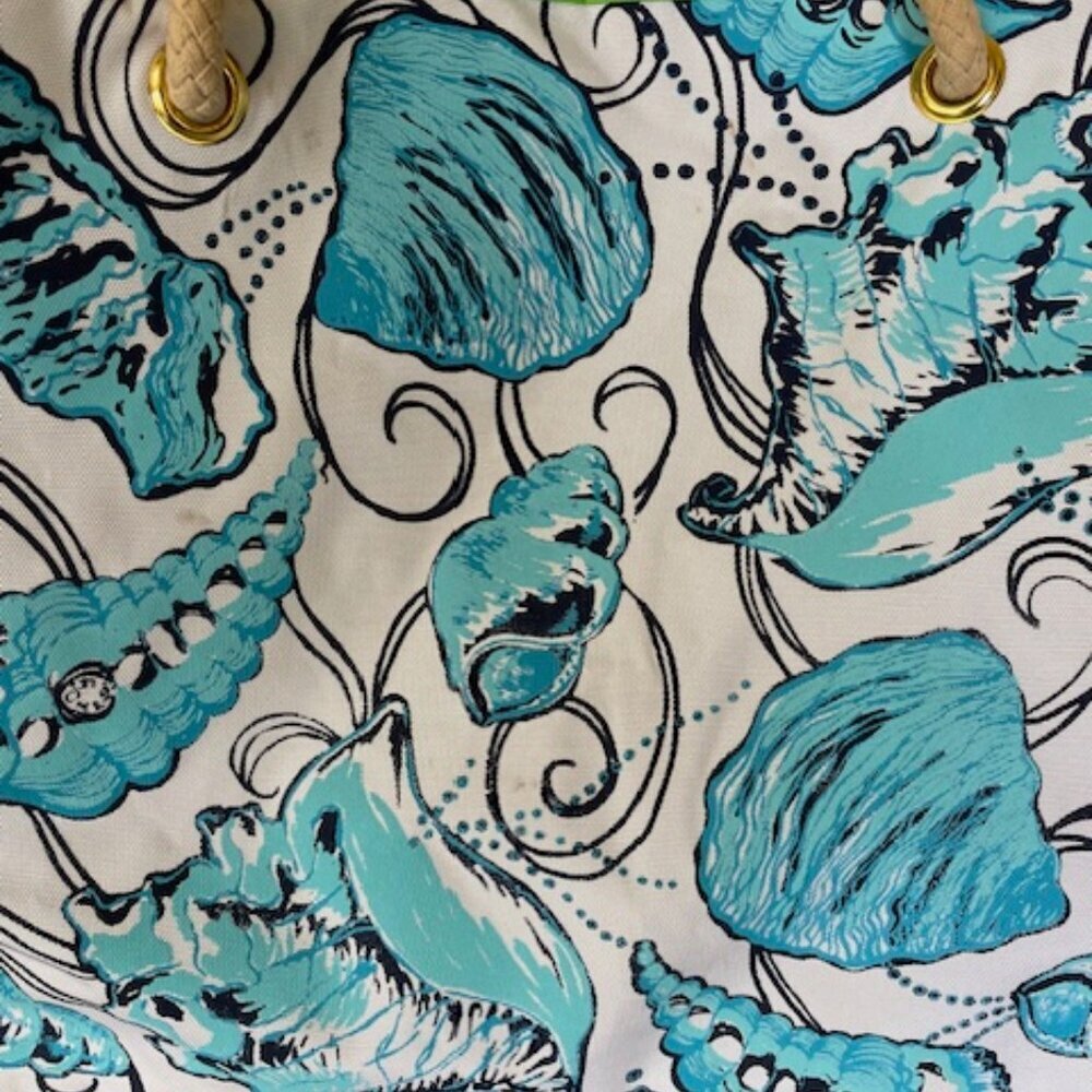 LILLY PULITZER Buena Vista Tote Blue White Shelll Jute Handles - Picture 15 of 16